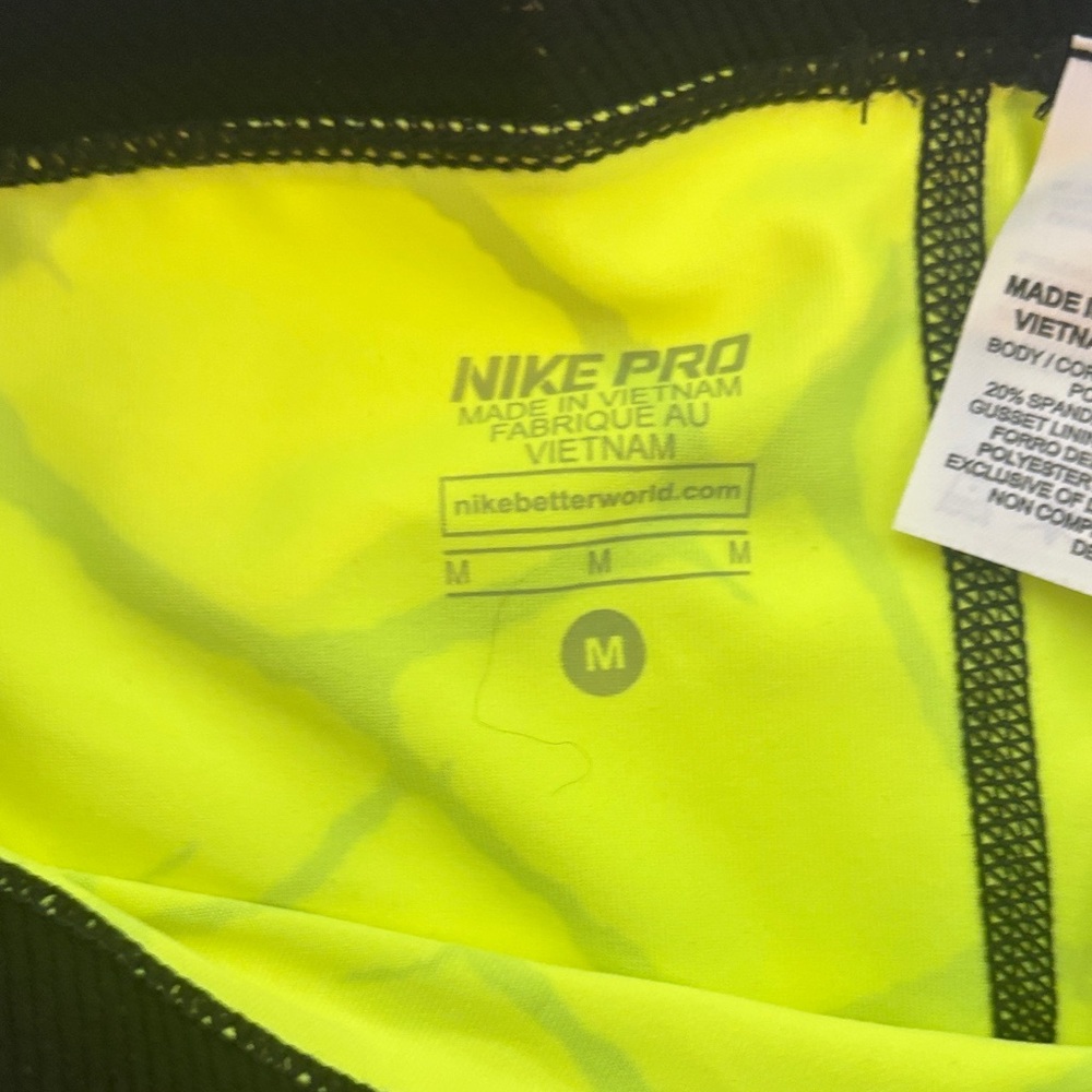 NWT Nike Pro Neon Yellow and Black Patterned Shorts - Picture 3 of 5